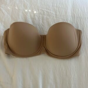 Skims fits everybody strapless bra- 36C- clay- lightly worn, excellent condition